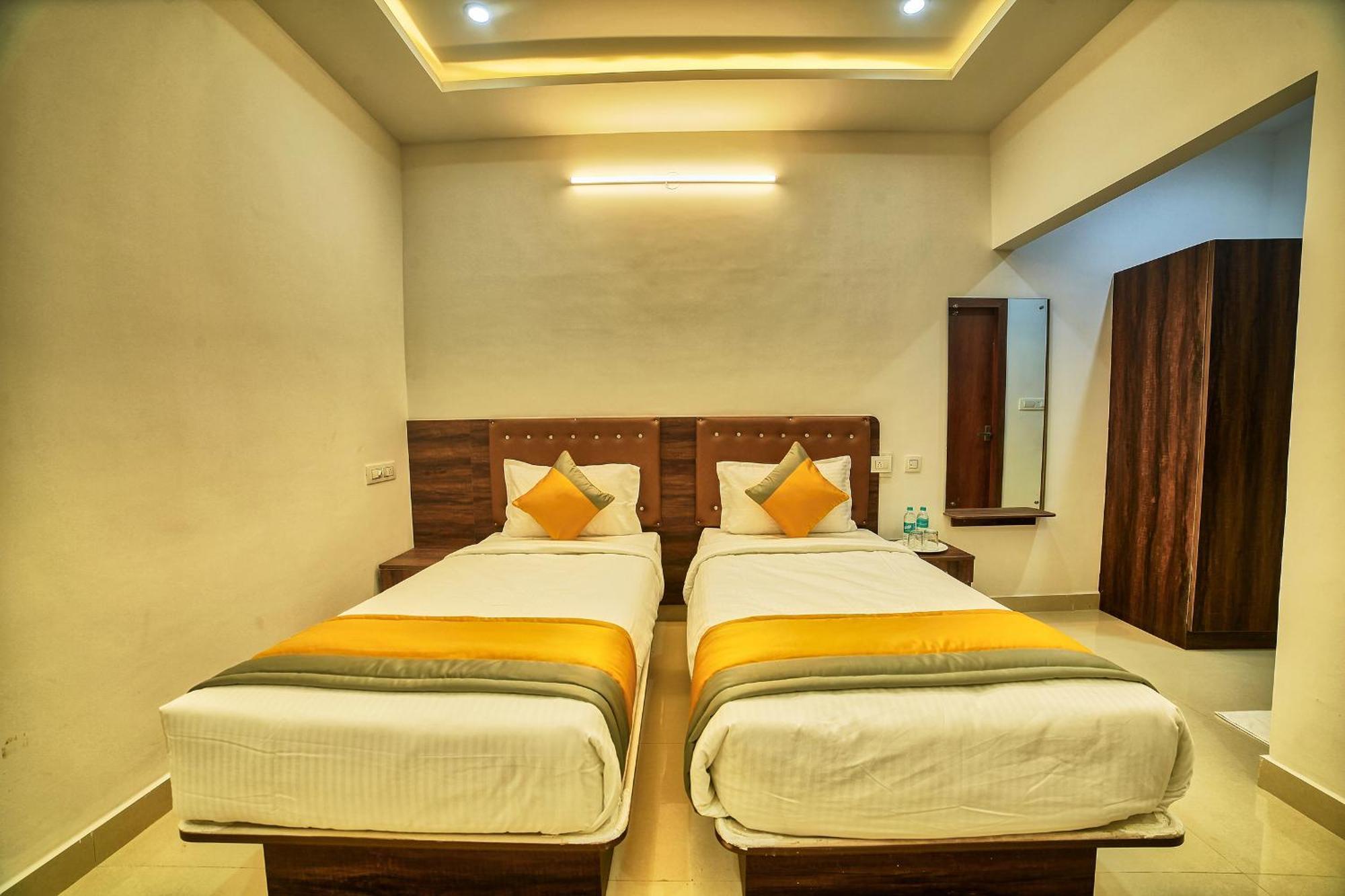 Visa Inn Hotel 4Kms From Airport L Free Airport Pickup & Drop 24X7 Devanahalli Eksteriør billede